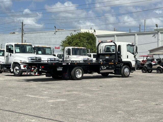 2026 Isuzu FTR 22' Jerr-Dan Rollback Car Carrier Truck Miami FL