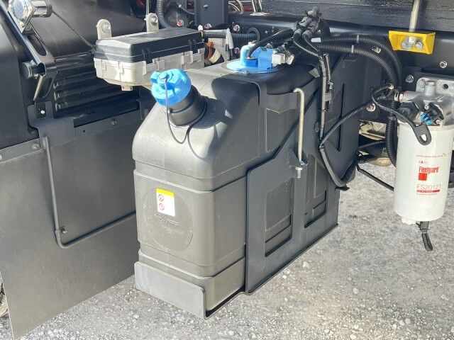 2026 Isuzu FTR 24' Dry Freight Box Truck. Build Yours! Miami FL