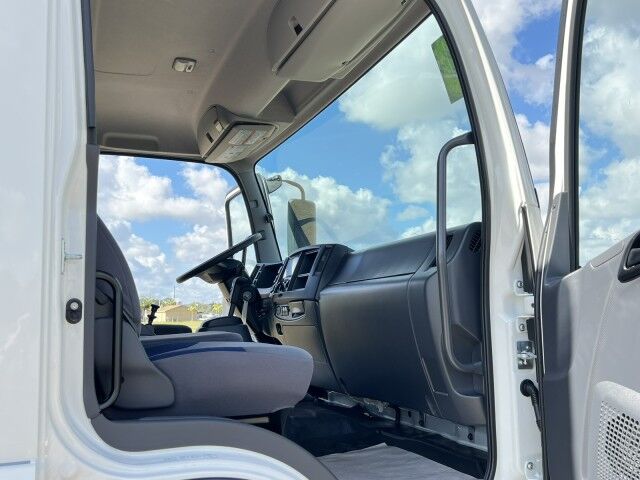 2026 Isuzu FTR 24' Dry Freight Box Truck. Build Yours! Miami FL