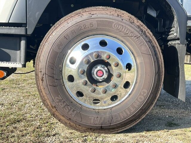 2026 Isuzu FTR 26' BABCO Aluminum Flatbed with 4K Truck Mounted Forklift Homestead FL