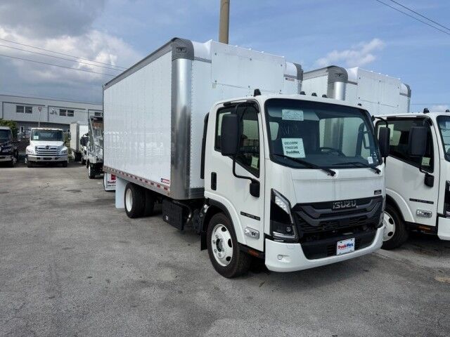 2026 Isuzu NPR-XD 16' Refrigerated Truck