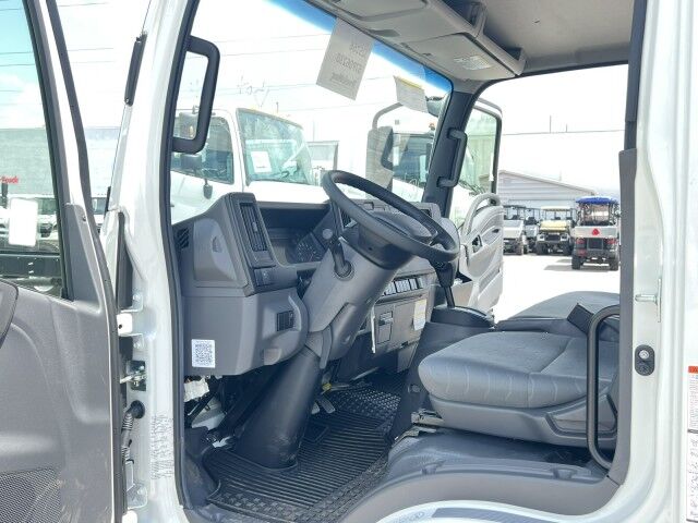 2026 Isuzu NPR-XD 20' Dry Box Truck Miami FL