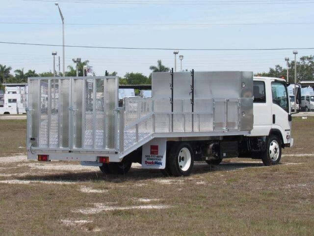 2026 Isuzu NPR-XD Crew Cab 14+4 Aluminum Dovetail Flatbed