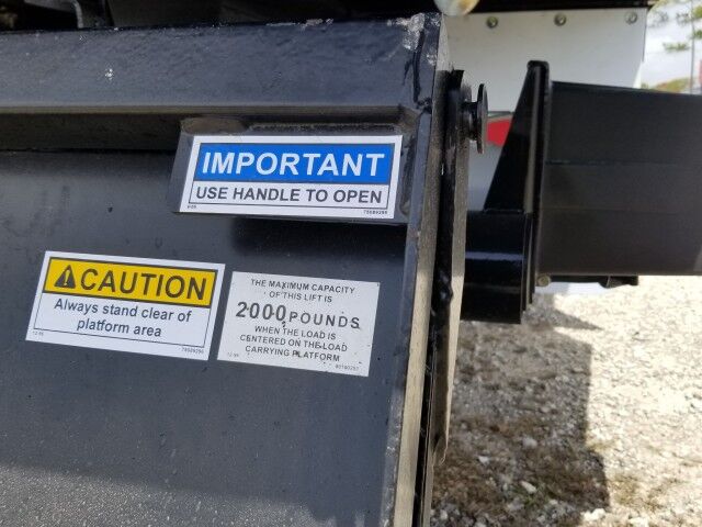 2026 Isuzu NPR-XD Crew Cab 16' Dry Box with 2000 Lbs Lift Gate Homestead FL