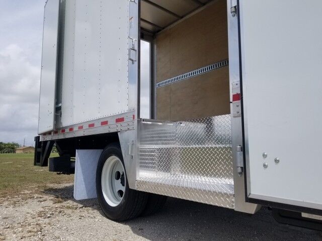 2026 Isuzu NPR-XD Crew Cab 16' Dry Box with 2000 Lbs Lift Gate Homestead FL
