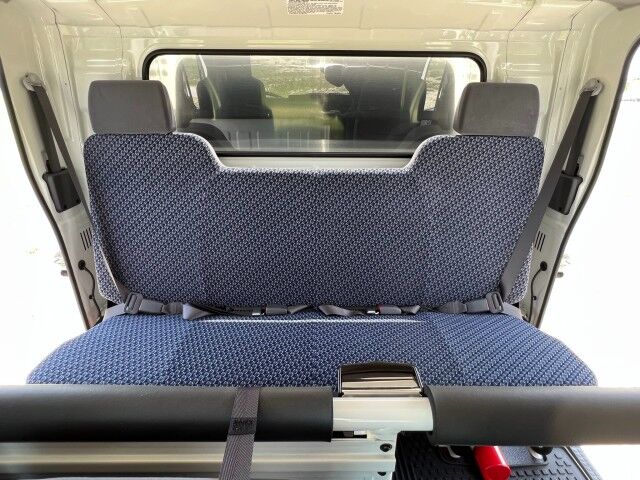 2026 Isuzu NPR-XD Crew Cab 16' Dry Freight Box (Diesel) Homestead FL