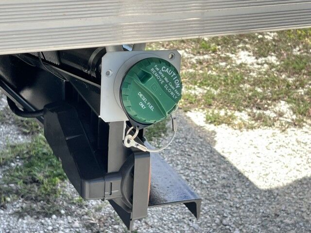 2026 Isuzu NPR-XD Crew Cab DSL 14&apos; BABCO Aluminum Trash Dump Truck Homestead FL