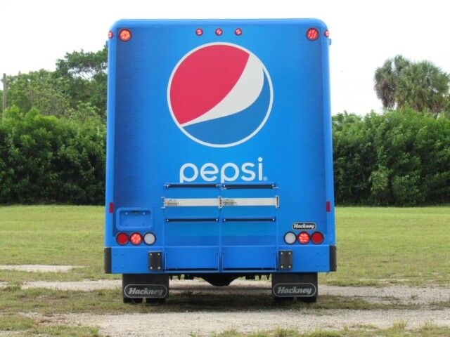 2026 Isuzu NRR 14' Beverage Truck 6 Bays