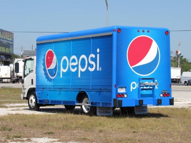 2026 Isuzu NRR 20' Beverage Truck 8 Bays