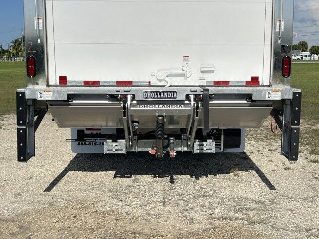 2026 Isuzu NRR 20' Refrigerated Truck with 2,200 lbs. Lift Gate Homestead FL
