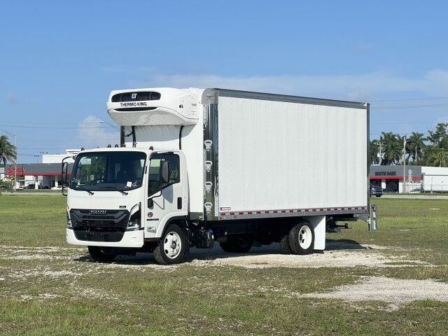 2026 Isuzu NRR 20' Refrigerated Truck with 2,200 lbs. Lift Gate