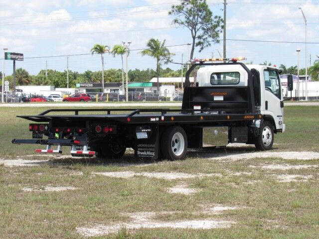2026 Isuzu NRR 22' Jerr-Dan 6-Ton Car Carrier Truck