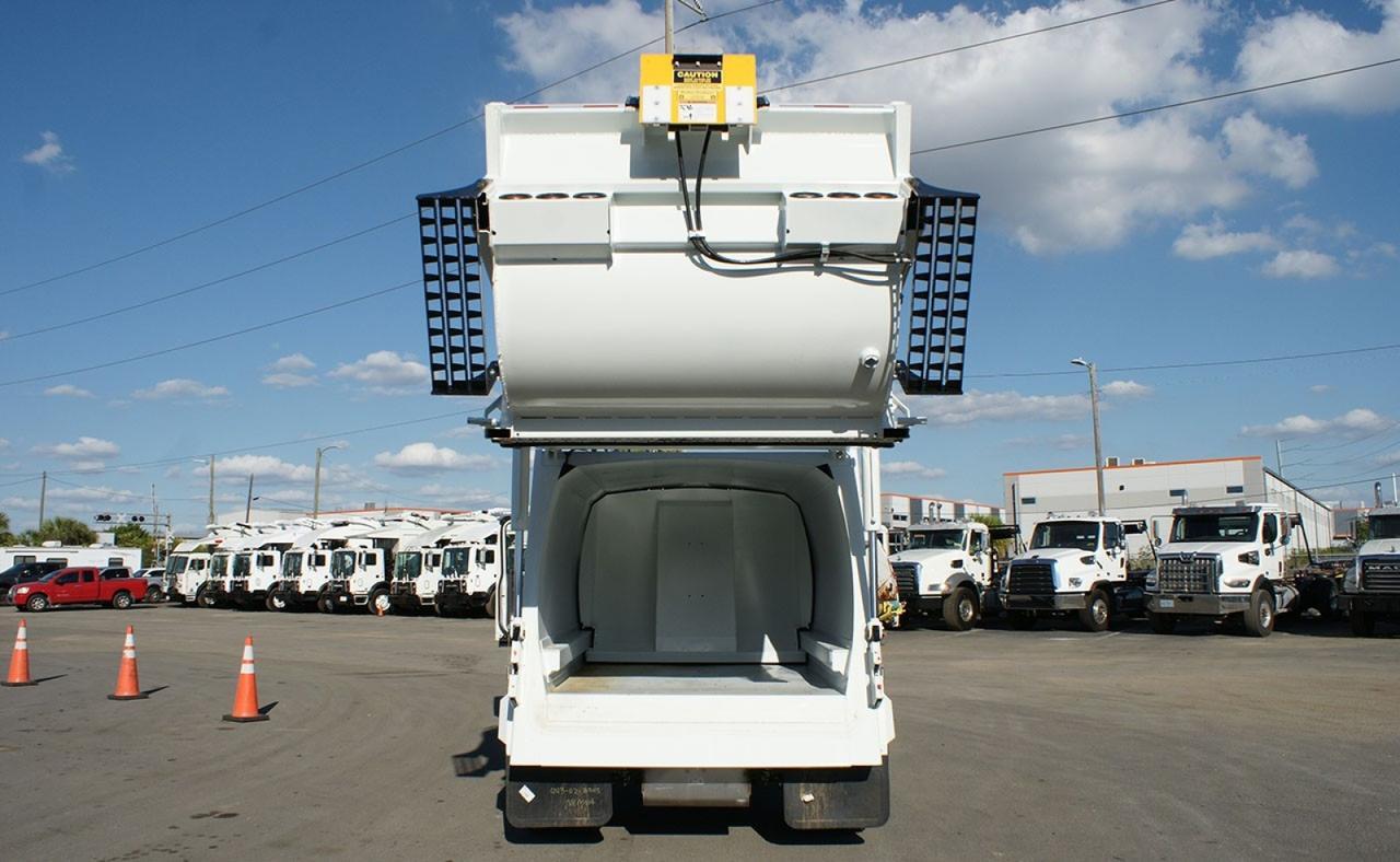 2026 Isuzu NRR 8 Yard Pac Mac Rear Loader Garbage Truck Tampa FL