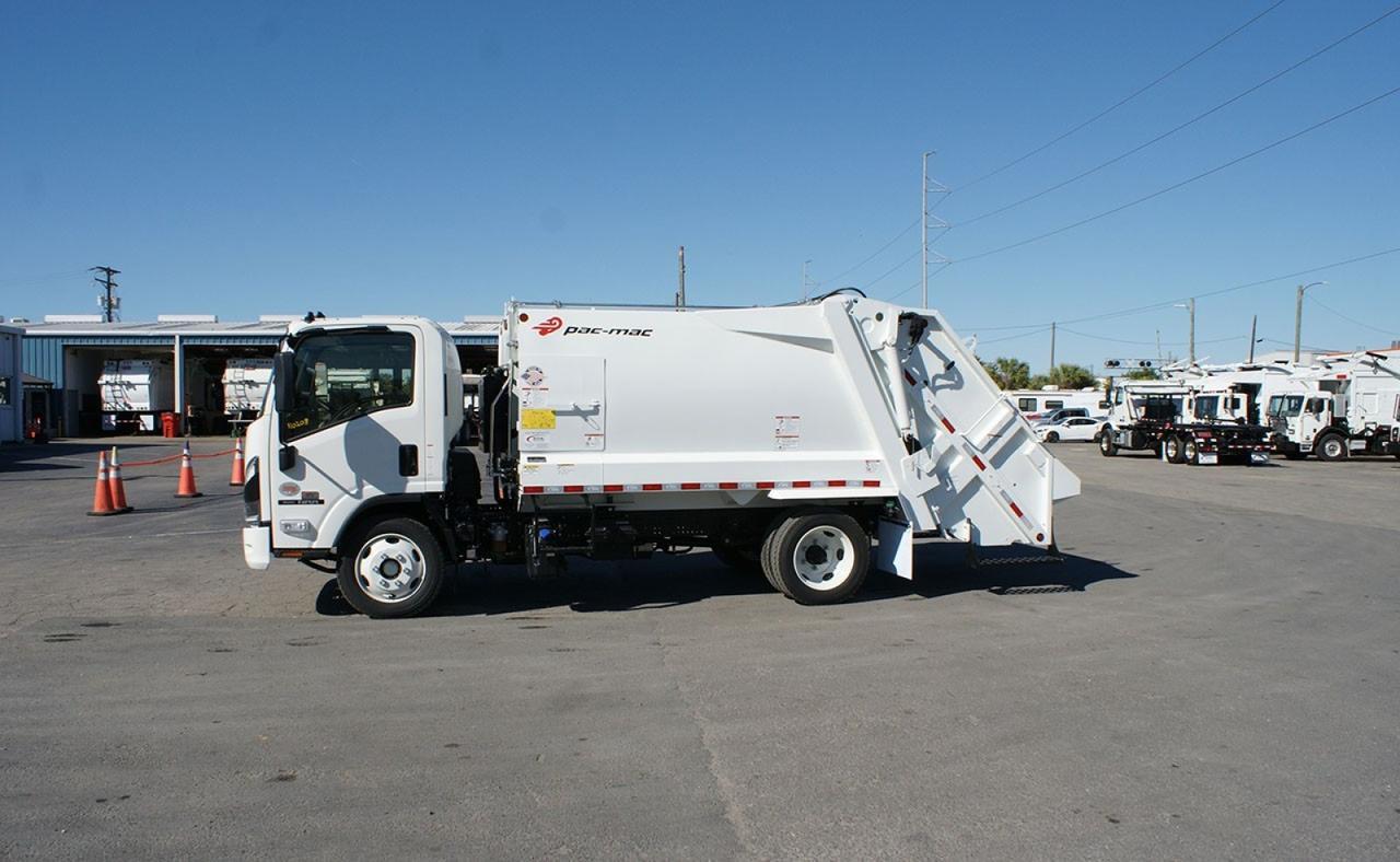 2026 Isuzu NRR 8 Yard Pac Mac Rear Loader Garbage Truck Tampa FL