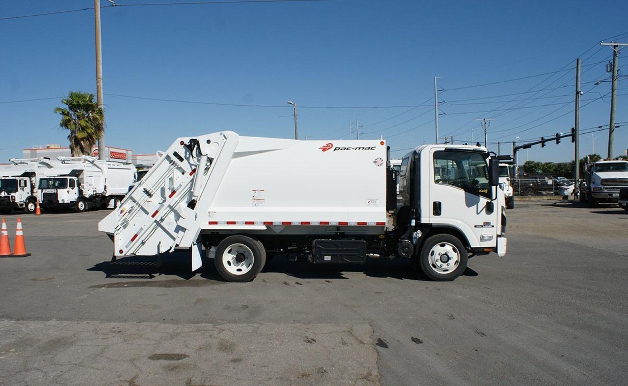 2026 Isuzu NRR 8 Yard Pac Mac Rear Loader Garbage Truck