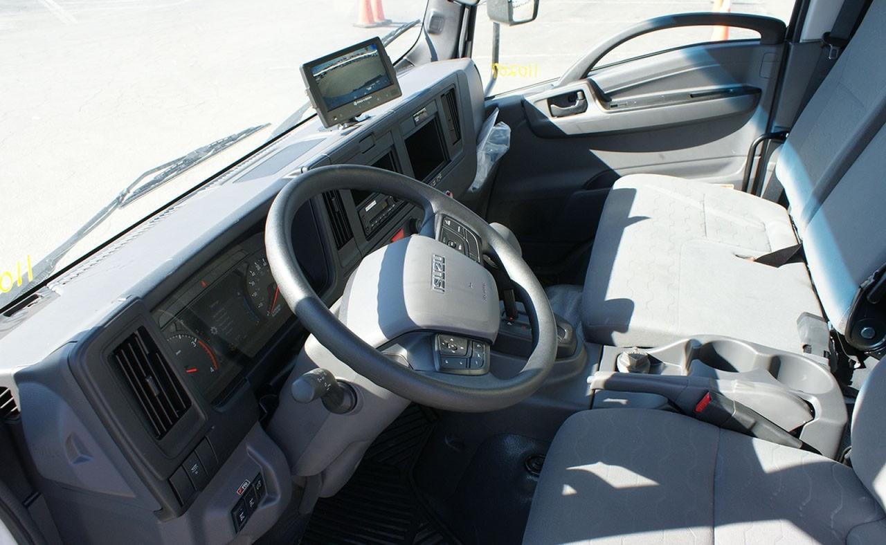 2026 Isuzu NRR 8 Yard Pac Mac Rear Loader Garbage Truck Tampa FL