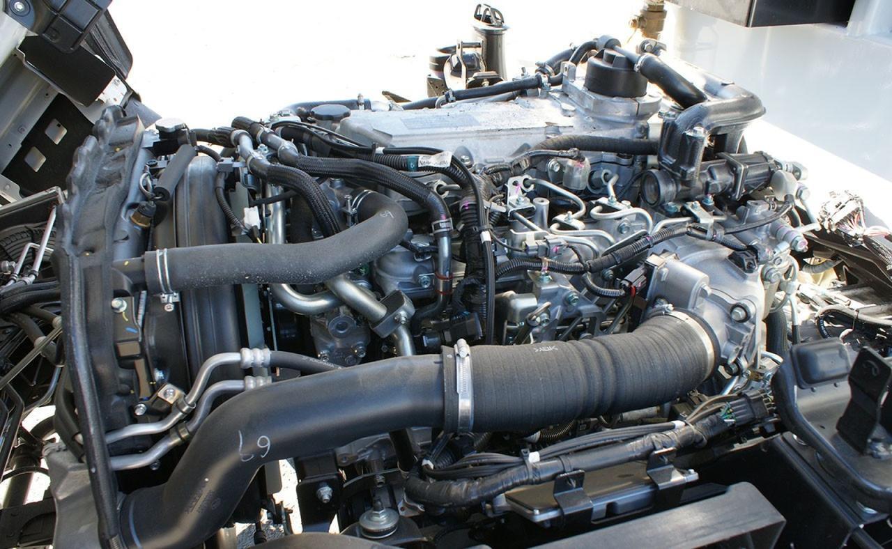 2026 Isuzu NRR 8 Yard Pac Mac Rear Loader Garbage Truck