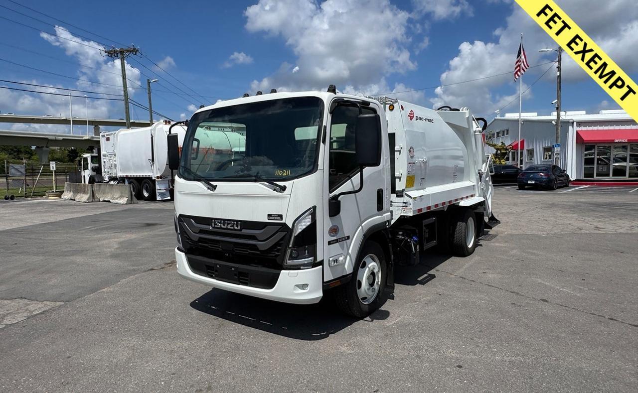 2026 Isuzu NRR