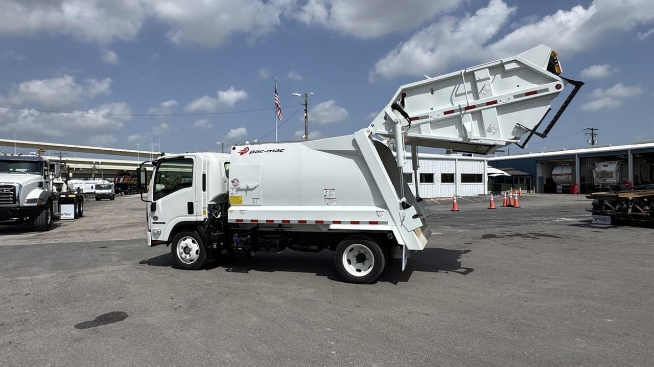 2026 Isuzu NRR 8 Yard Pac Mac Rear Loader Garbage Truck Tampa FL