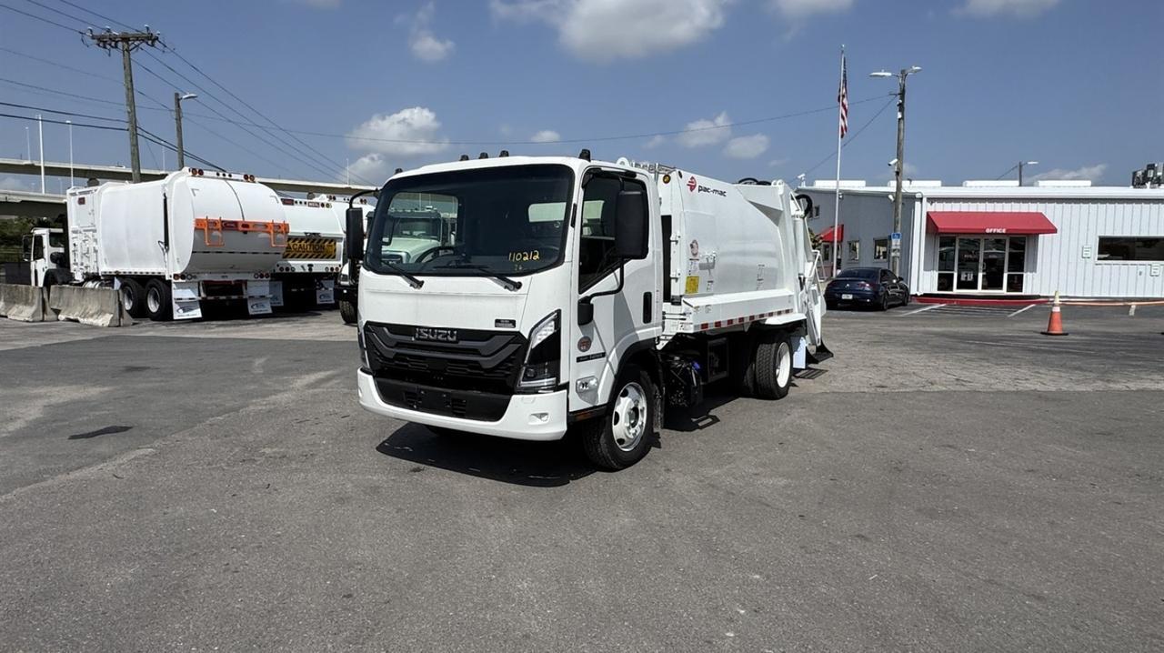 2026 Isuzu NRR 8 Yard Pac Mac Rear Loader Garbage Truck Tampa FL