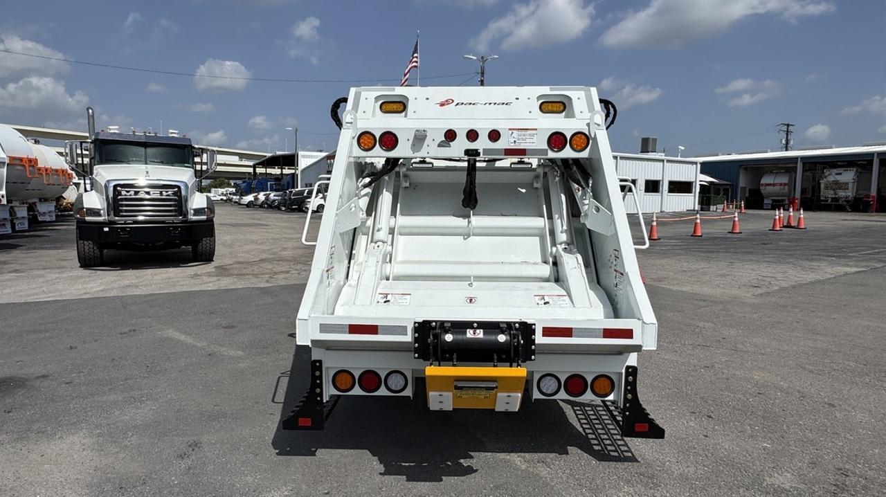 2026 Isuzu NRR 8 Yard Pac Mac Rear Loader Garbage Truck Tampa FL