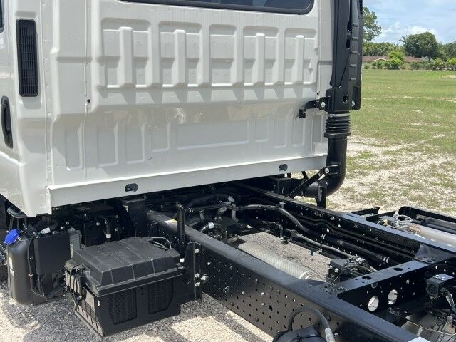 2026 Isuzu NRR Crew Cab DSL 14' BABCO Aluminum Chipper Landscape Dump Truck Homestead FL