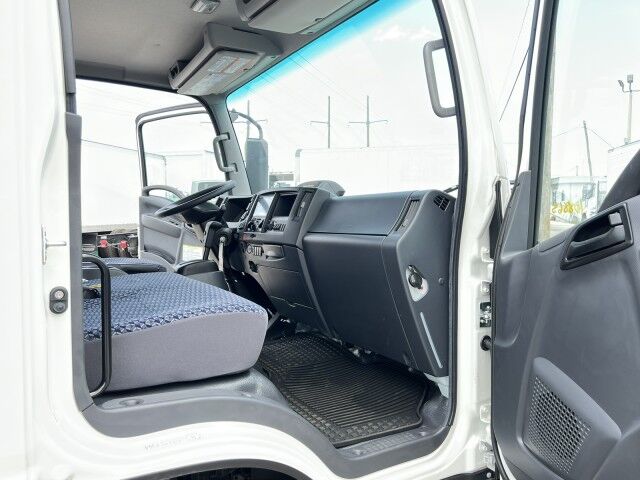 2026 Isuzu NRR Jerr-Dan 22' Rollback Car Carrier Truck Miami FL