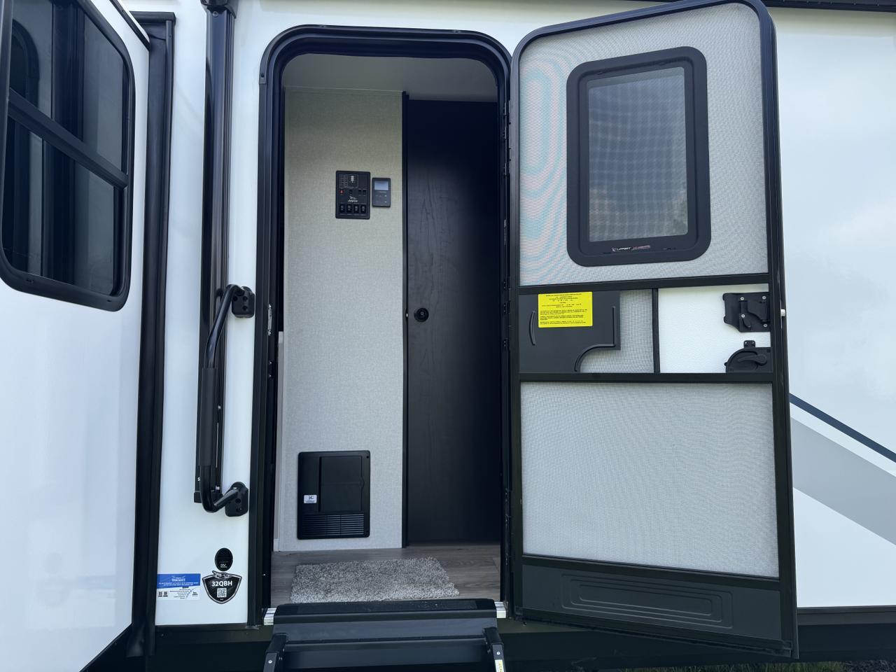 2026 JAYCO JAY FEATHER TT 32QBH Monroe NC