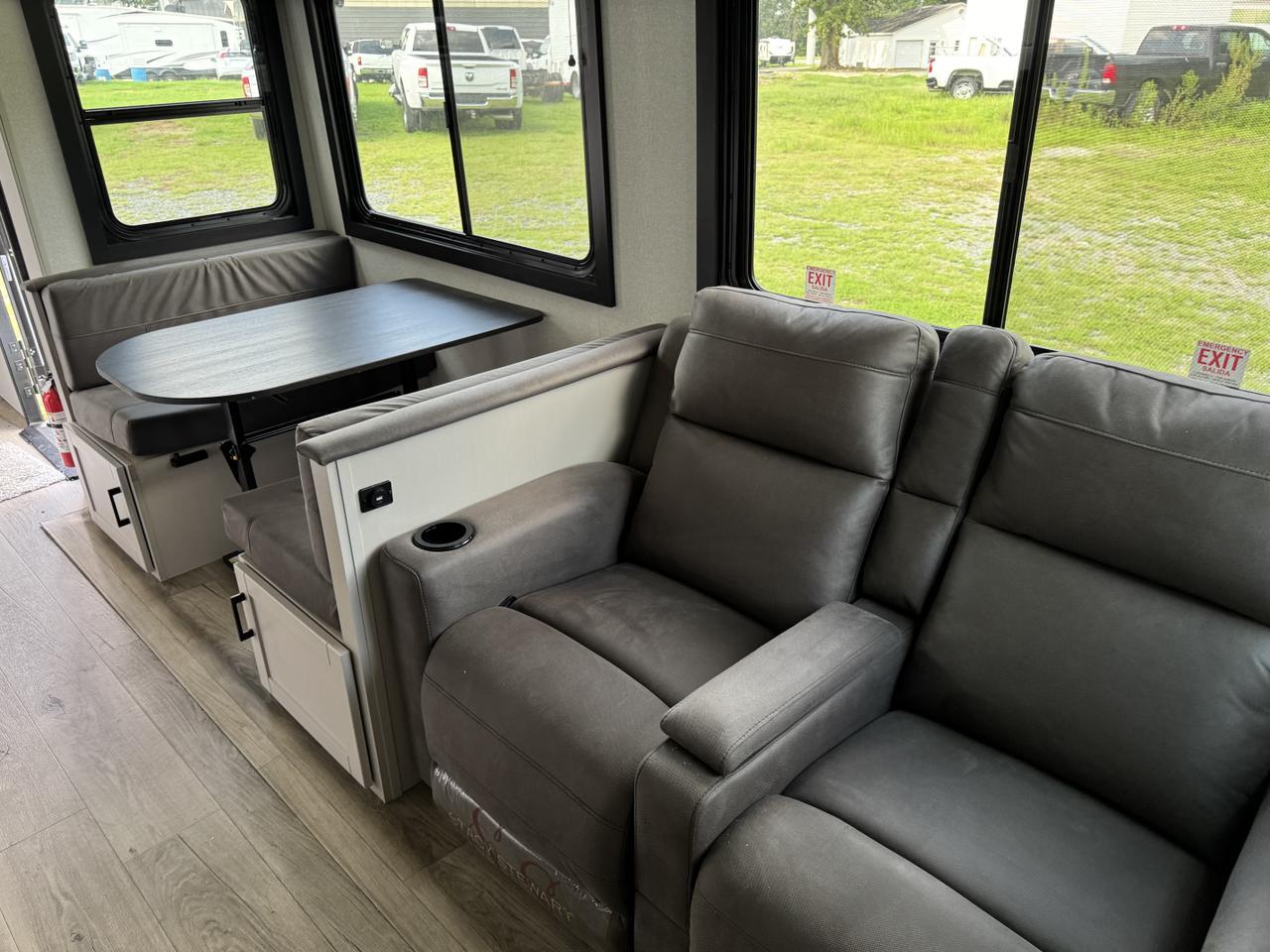 2026 JAYCO JAY FEATHER TT 32QBH Monroe NC