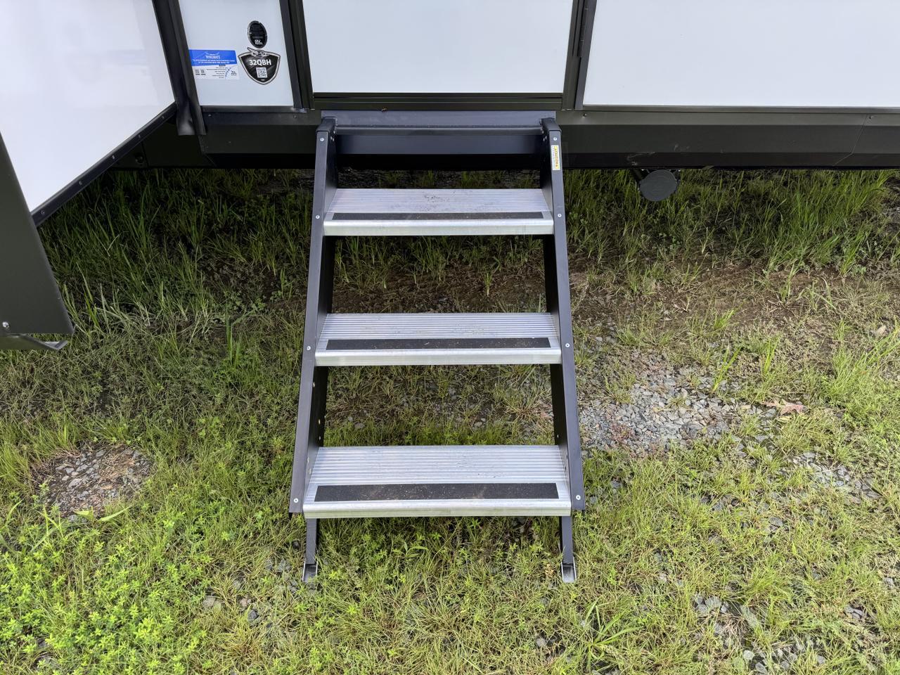 2026 JAYCO JAY FEATHER TT 32QBH Monroe NC