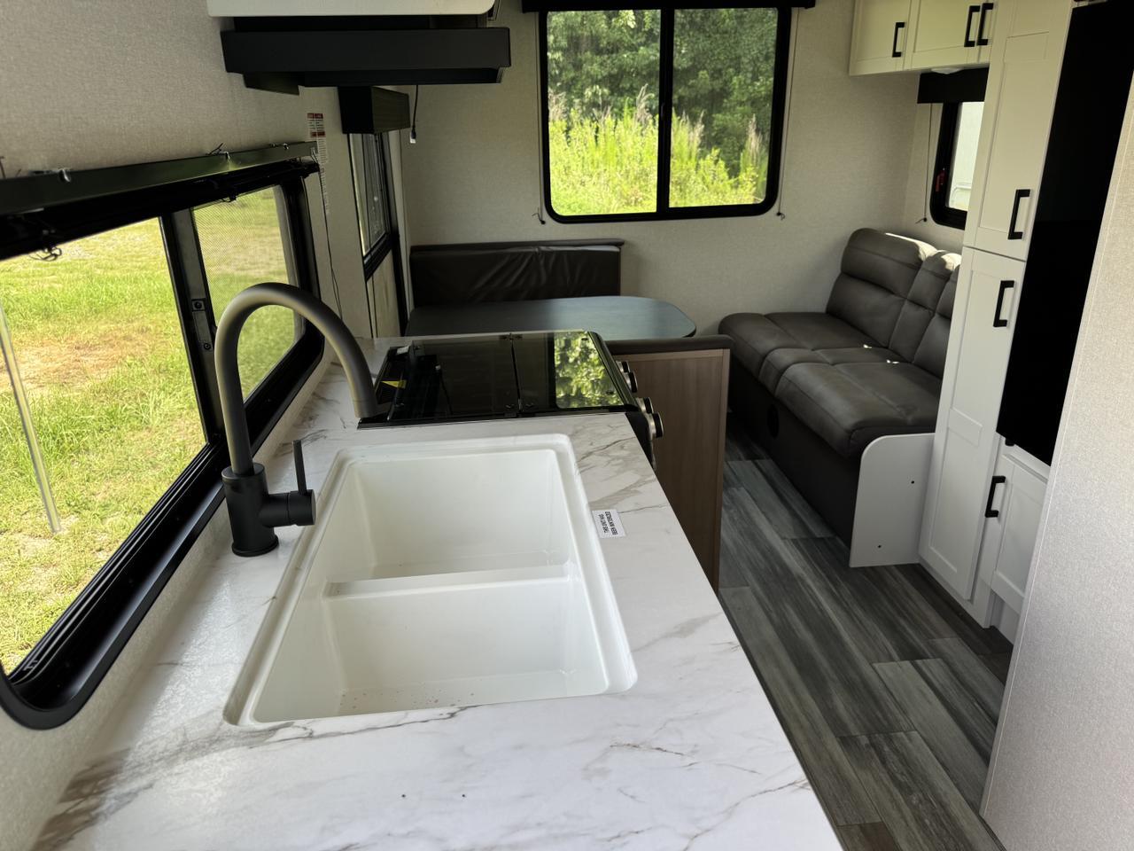 2026 JAYCO JAY FLIGHT SLX 210QB Monroe NC