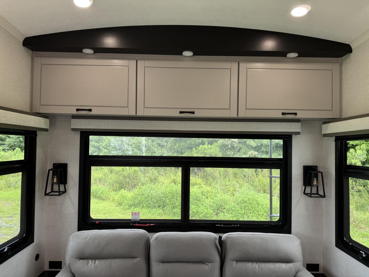 2026 JAYCO NORTH POINT FW 377RLBH Monroe NC