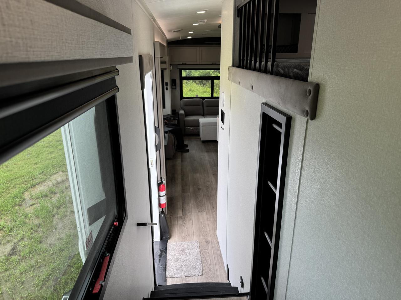 2026 JAYCO NORTH POINT FW 377RLBH Monroe NC