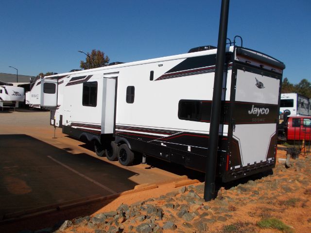2026 JAYCO SEISMIC 395 FW Monroe NC