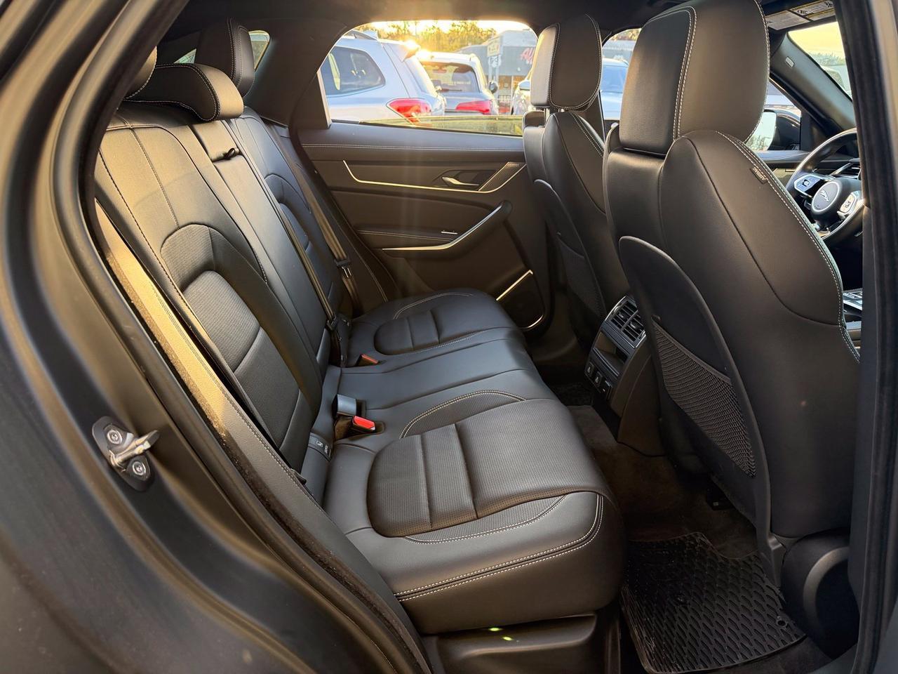 2026 Jaguar F-PACE P250 R-Dynamic S Gladstone OR