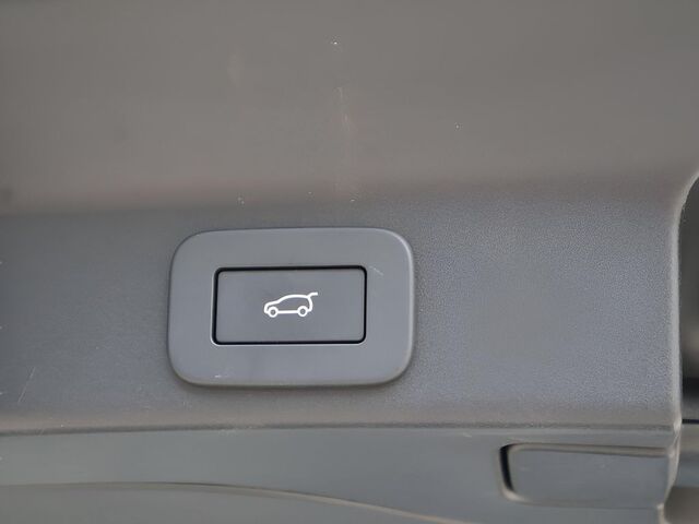 2026 Jaguar F-PACE P250 R-Dynamic S Oshkosh WI 2026 Jaguar F-PACE P250 R-Dynamic S Oshkosh WI