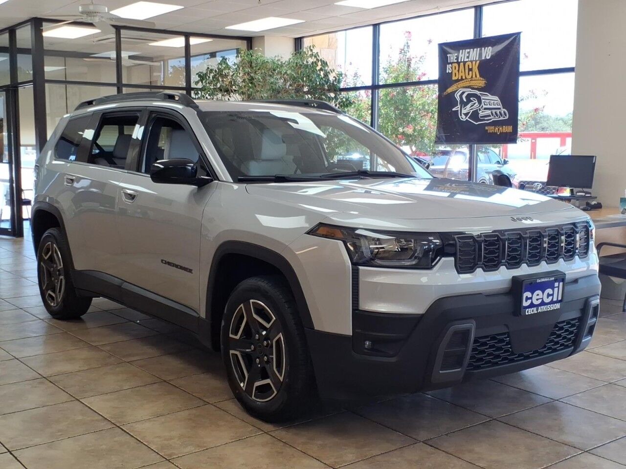 2026 Jeep Cherokee Laredo
