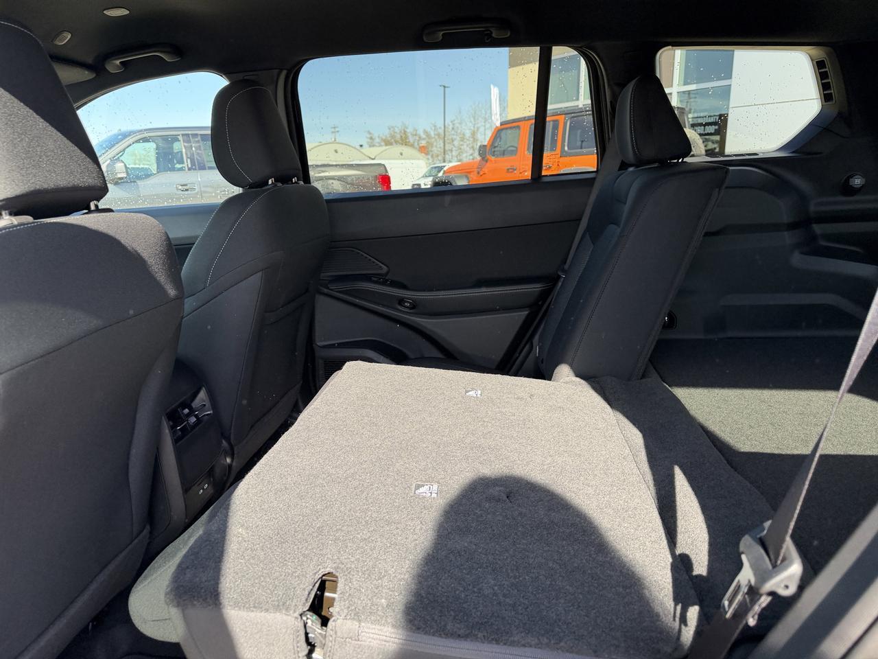 2026 Jeep Cherokee Laredo 4x4 | Turbo Hybrid | Heated Front Seats | Remote Start | Uconnect 5 | LED Headlamps Redwater AB