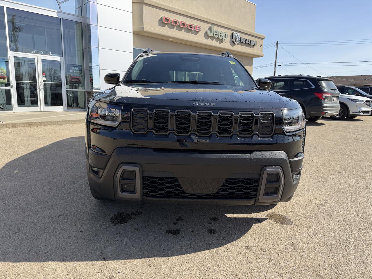 2026 Jeep Cherokee Laredo 4x4 | Turbo Hybrid | Heated Front Seats | Remote Start | Uconnect 5 | LED Headlamps Redwater AB