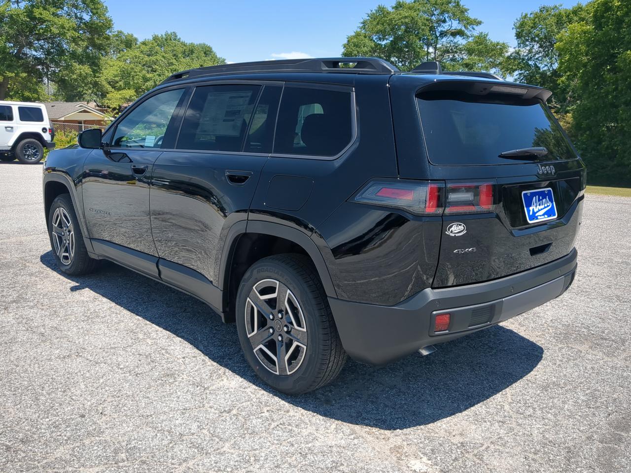 2026 Jeep Cherokee Laredo Appleton WI