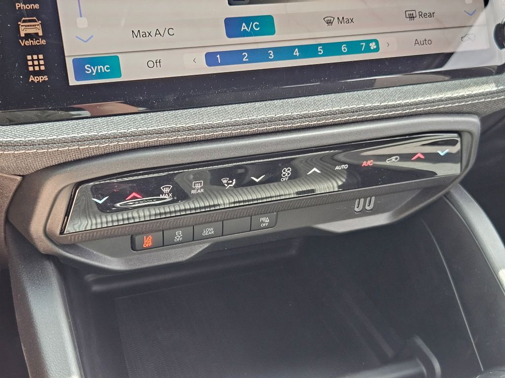 2026 Jeep Cherokee Laredo Gresham OR