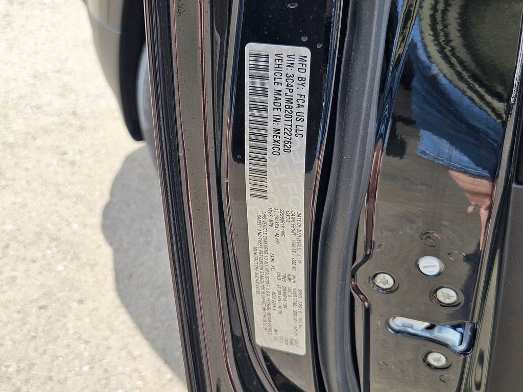 2026 Jeep Cherokee Laredo Gresham OR