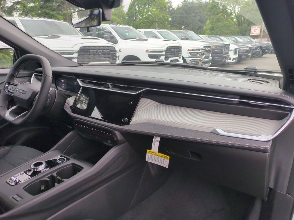 2026 Jeep Cherokee Laredo Gresham OR