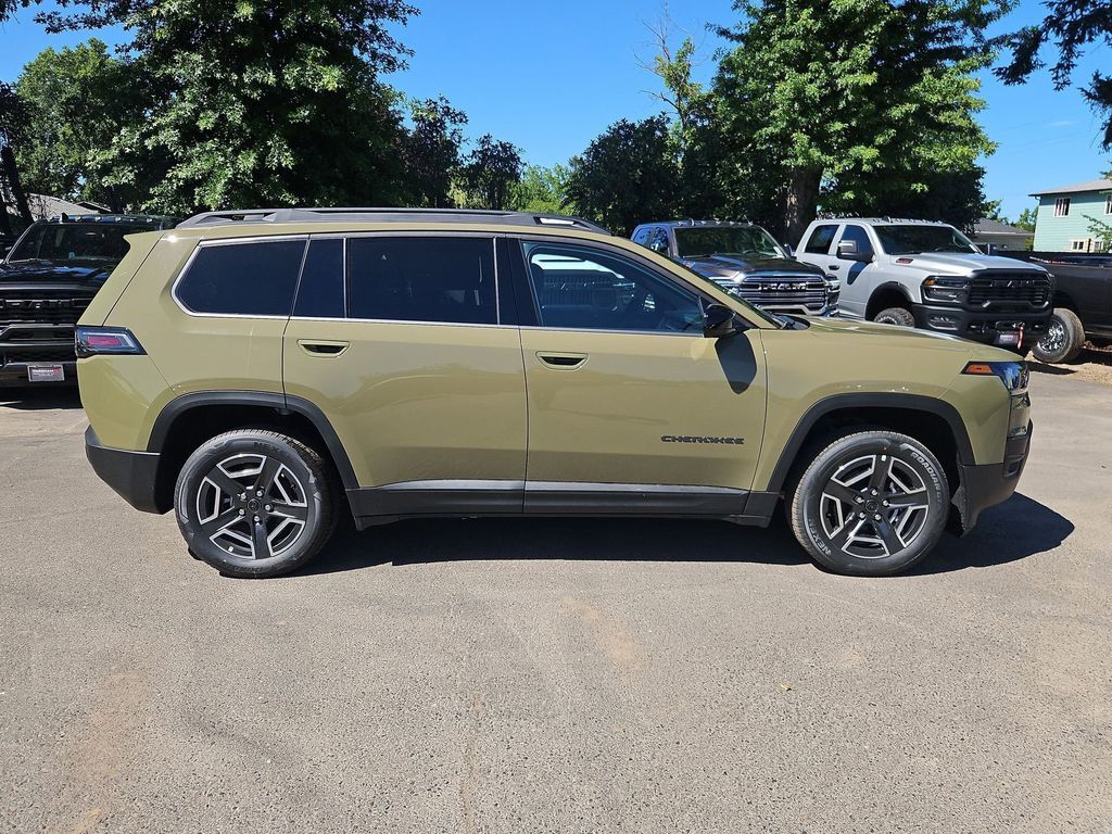 2026 Jeep Cherokee Laredo Gresham OR