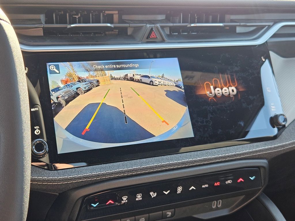 2026 Jeep Cherokee Laredo Gresham OR