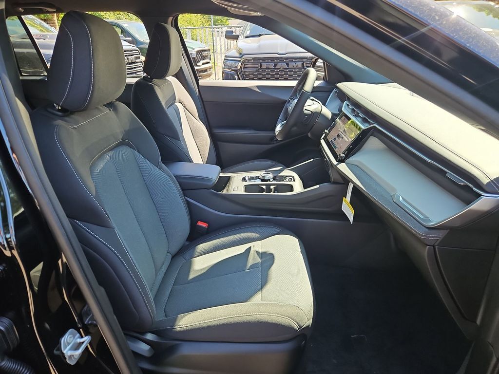 2026 Jeep Cherokee Laredo Gresham OR