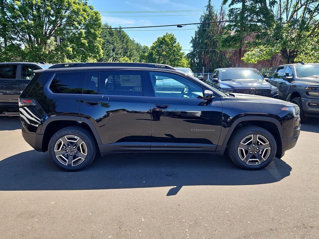 2026 Jeep Cherokee Laredo Gresham OR