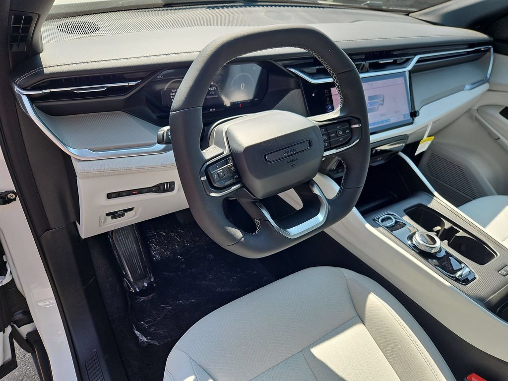 2026 Jeep Cherokee Laredo Gresham OR