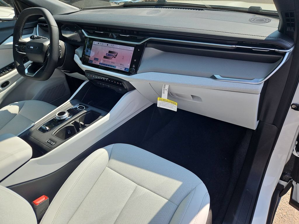 2026 Jeep Cherokee Laredo Gresham OR