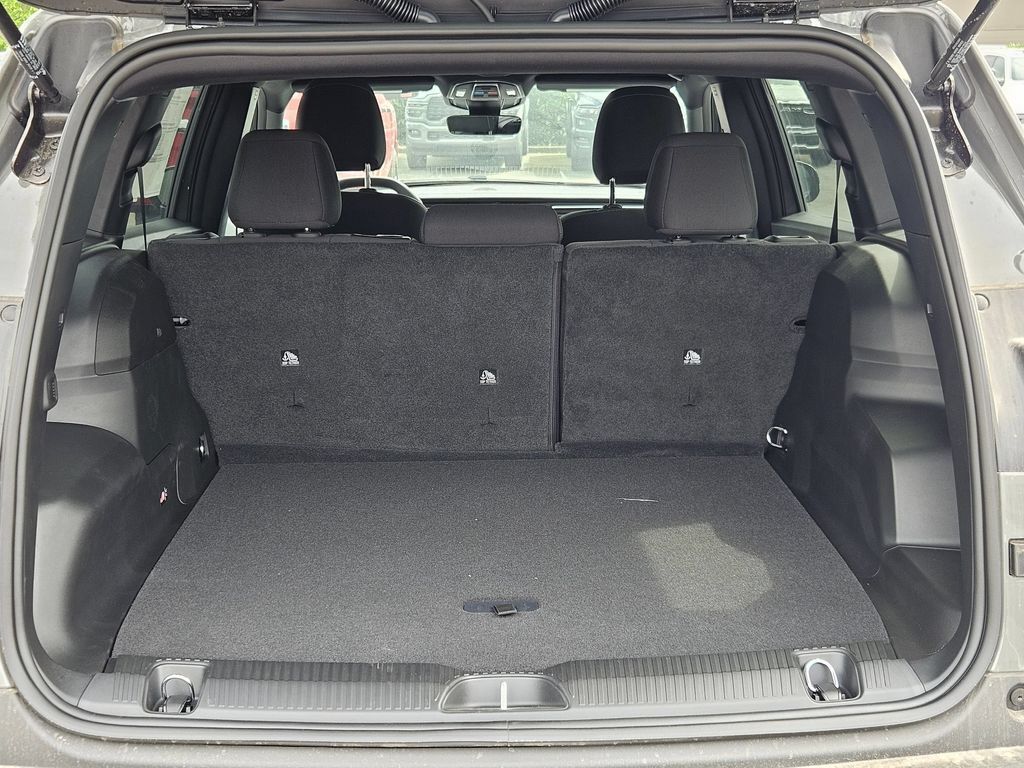 2026 Jeep Cherokee Laredo Gresham OR